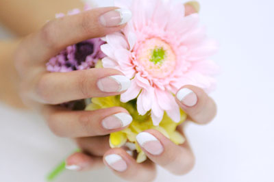 ネイル エミュー ヘア デザイン 公式サイト